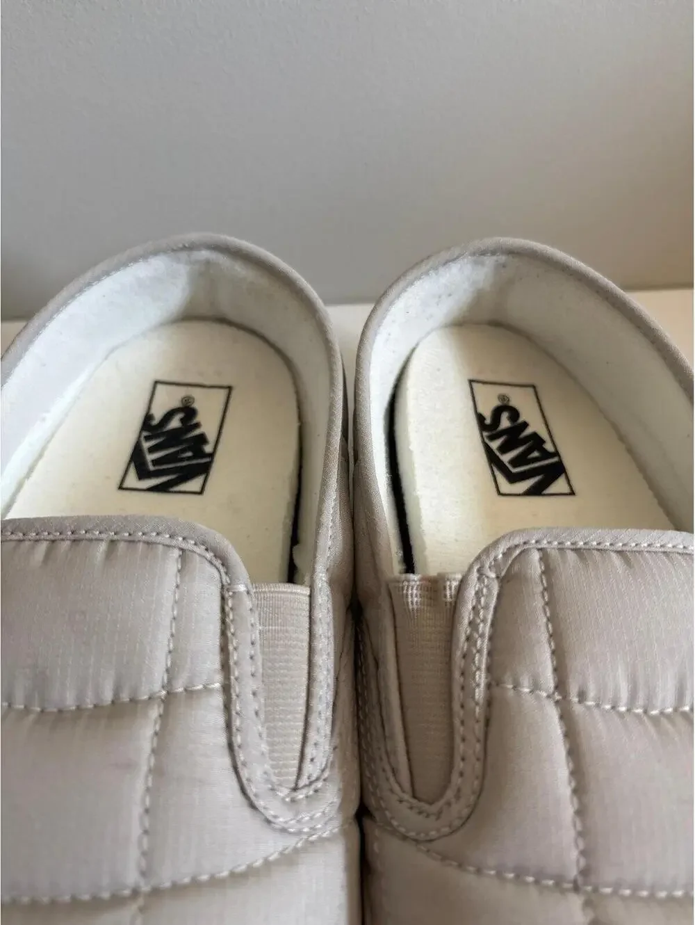 Vans Unisex Slip On Quilted Sneakers